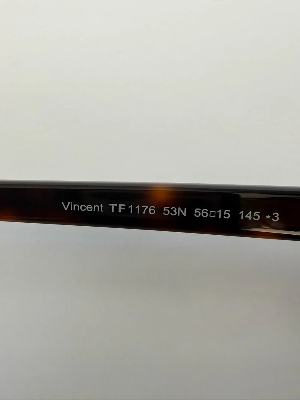 NEW!!! Tom Ford men sunglasses Vincent TF1176 53N Authentic